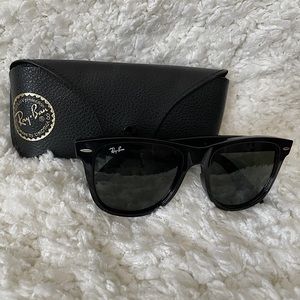 RayBan Wayfarer Sunglasses